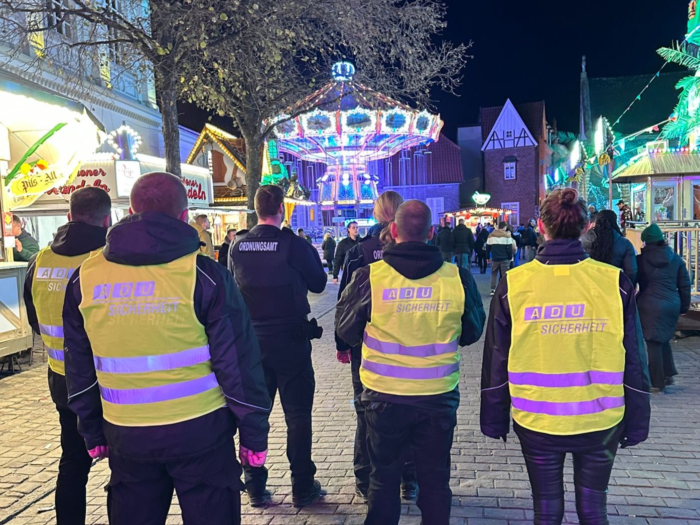 Was tun Städte, um unsere Weihnachtsmärkte 2025 sicher zu machen? 2 Veranstaltungschutz 3 Kopie
